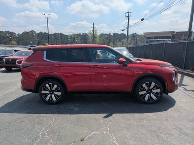 2026 Mitsubishi Outlander Base