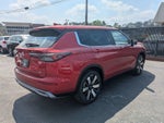 2026 Mitsubishi Outlander Base