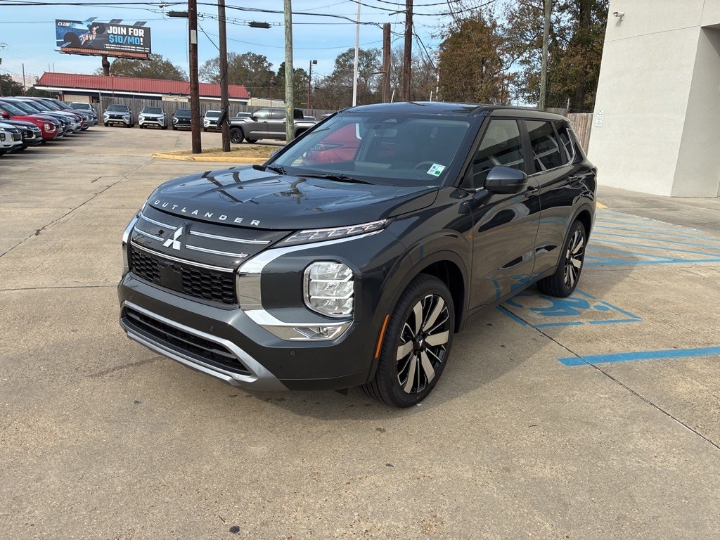 2026 Mitsubishi Outlander SE