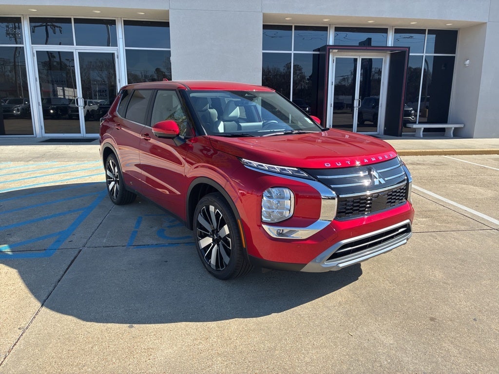 2026 Mitsubishi Outlander SE