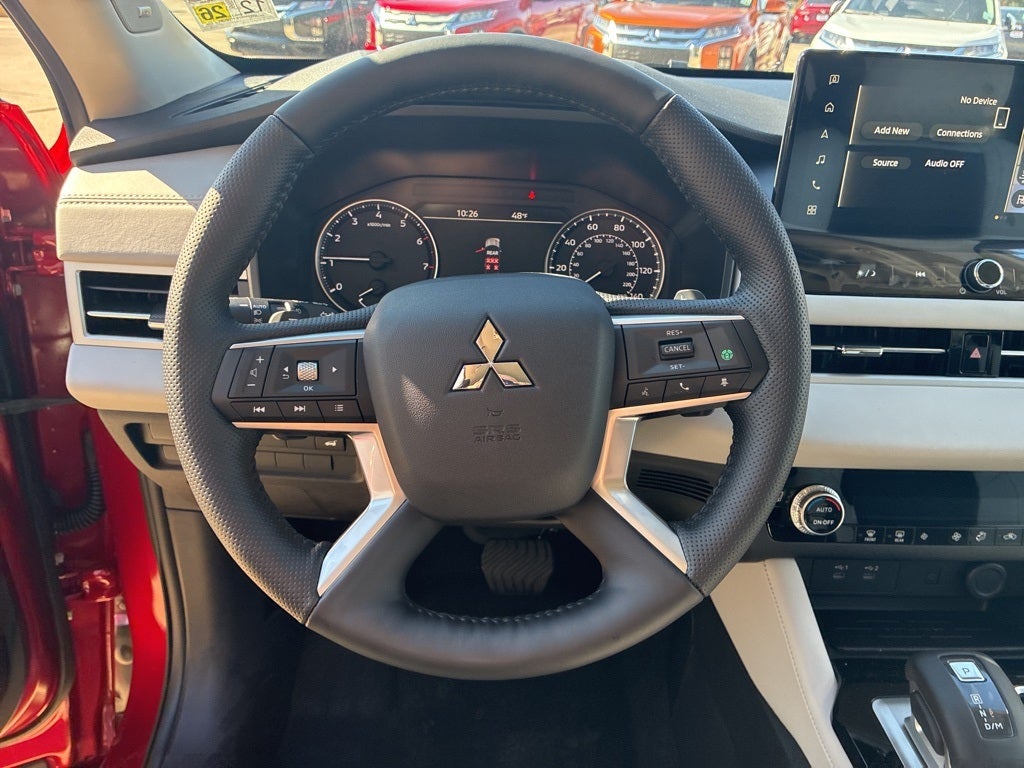 2026 Mitsubishi Outlander SE