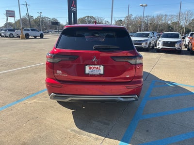 2026 Mitsubishi Outlander SE