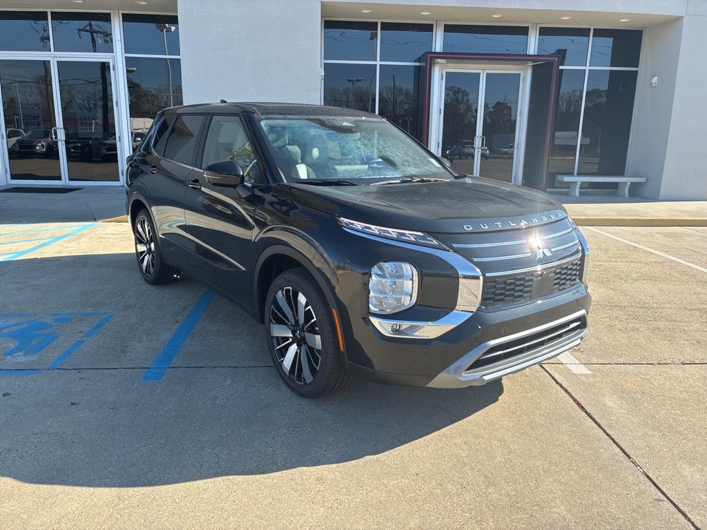 2026 Mitsubishi Outlander SE