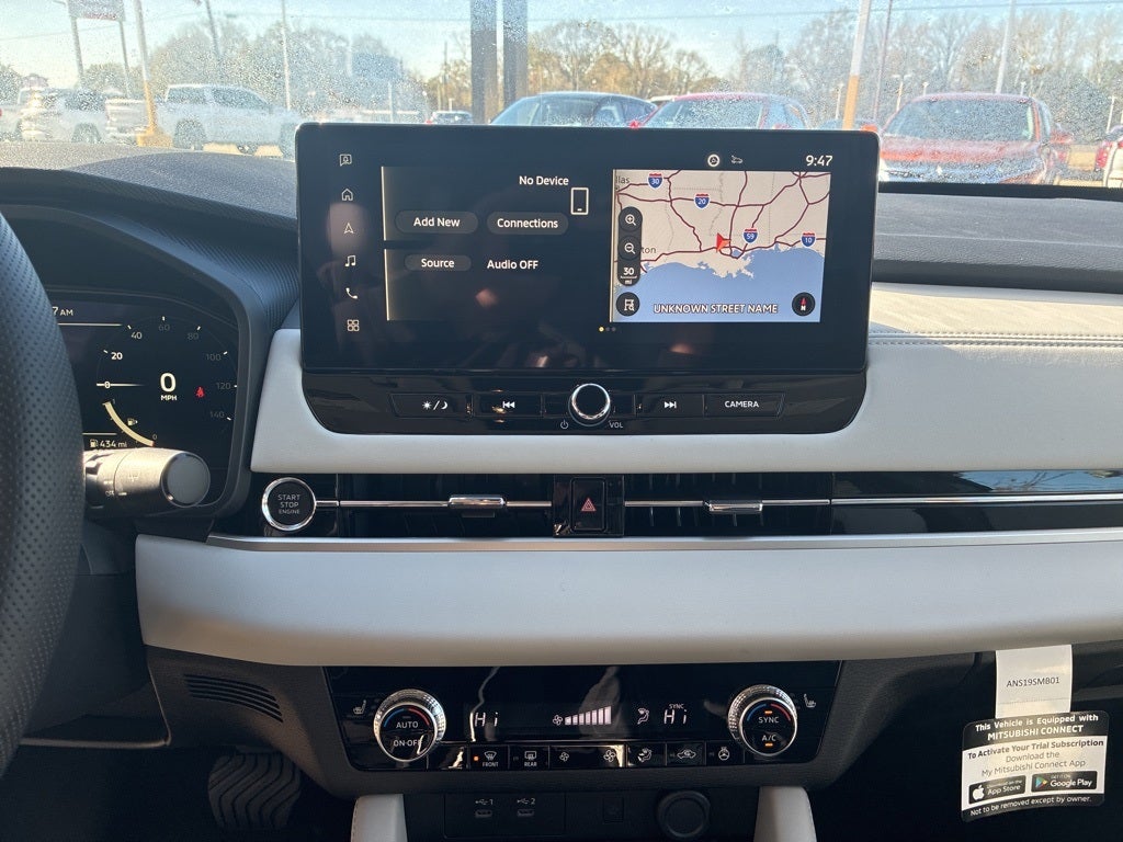 2026 Mitsubishi Outlander SE