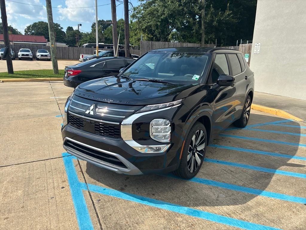 2026 Mitsubishi Outlander SE