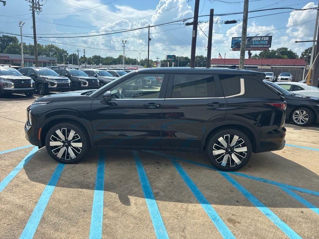 2026 Mitsubishi Outlander SE