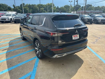 2026 Mitsubishi Outlander SE