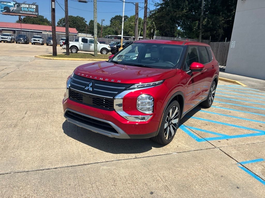 2026 Mitsubishi Outlander SE