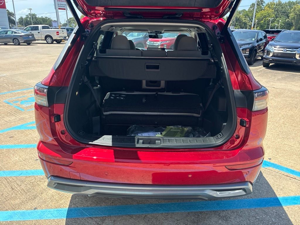 2026 Mitsubishi Outlander SE