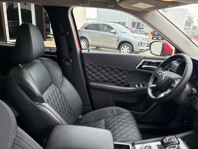 2024 Mitsubishi Outlander SEL