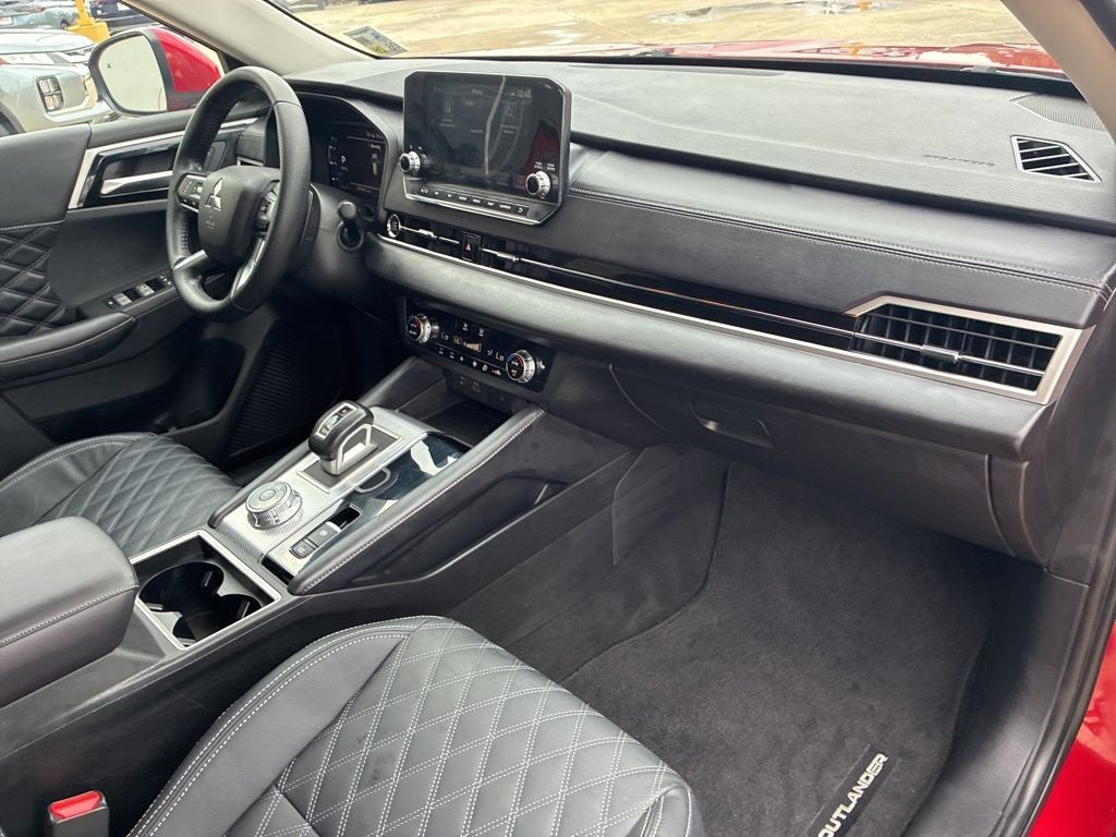 2024 Mitsubishi Outlander SEL