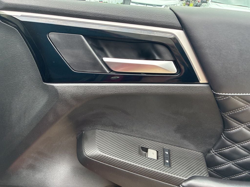 2024 Mitsubishi Outlander SEL