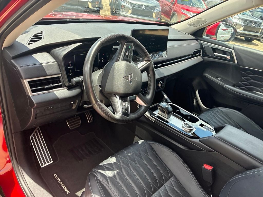 2025 Mitsubishi Outlander SEL