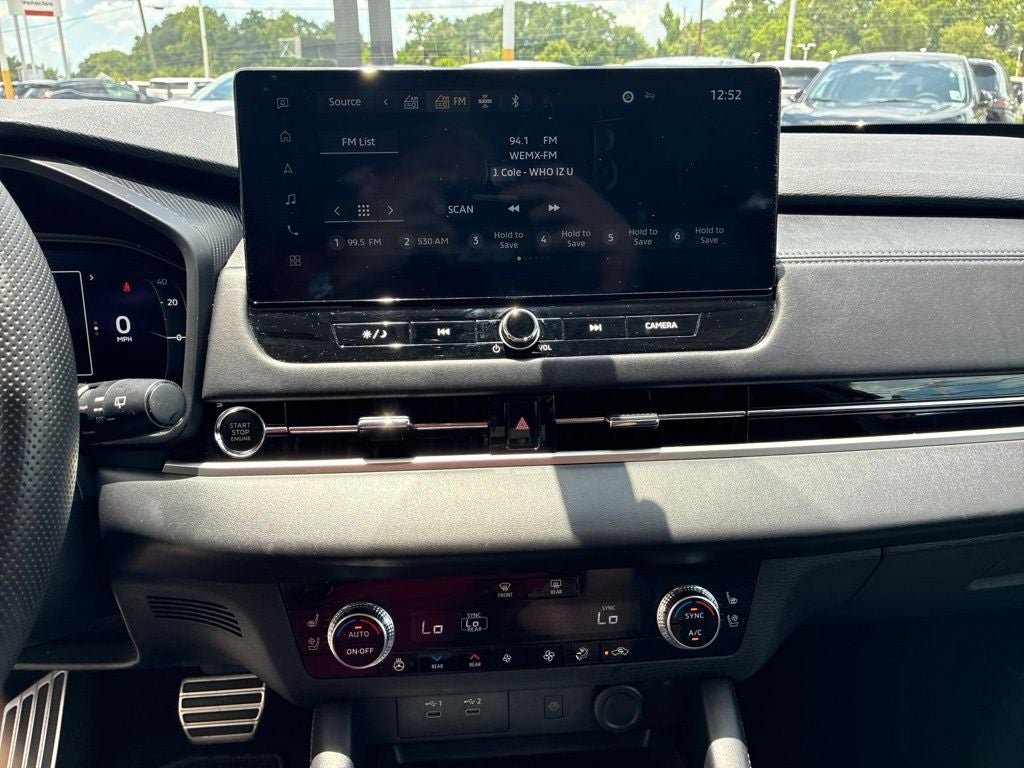 2025 Mitsubishi Outlander SEL