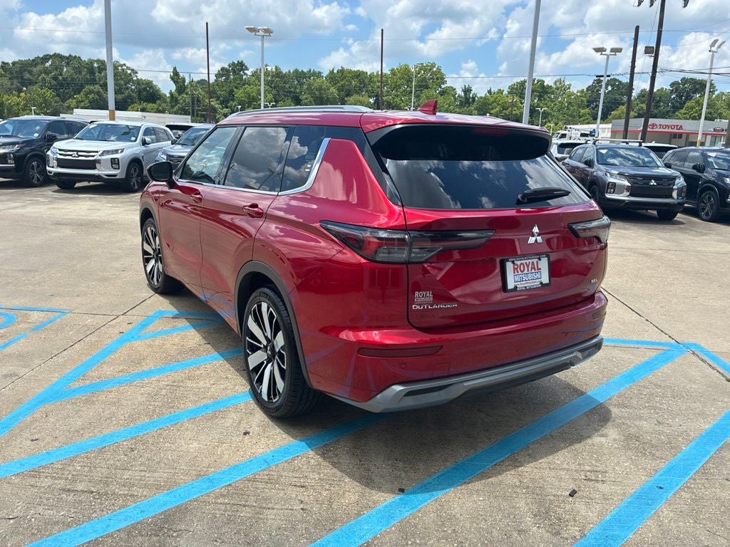2025 Mitsubishi Outlander SEL