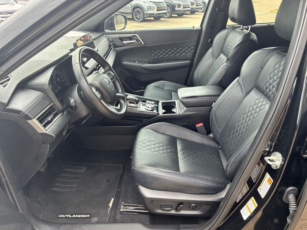 2024 Mitsubishi Outlander SEL