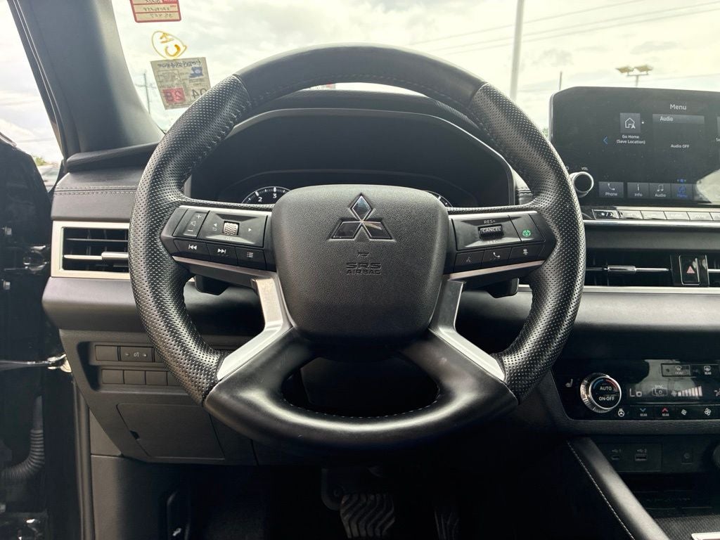 2024 Mitsubishi Outlander SEL
