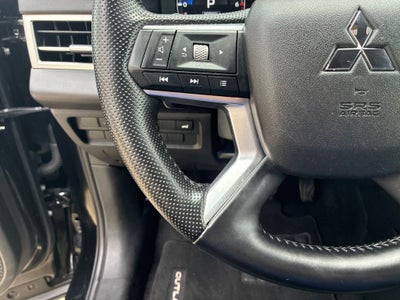 2024 Mitsubishi Outlander SEL