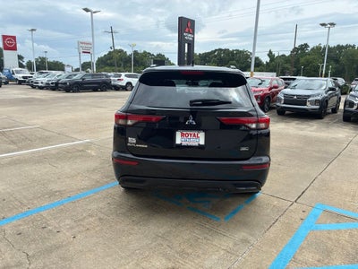 2024 Mitsubishi Outlander SEL
