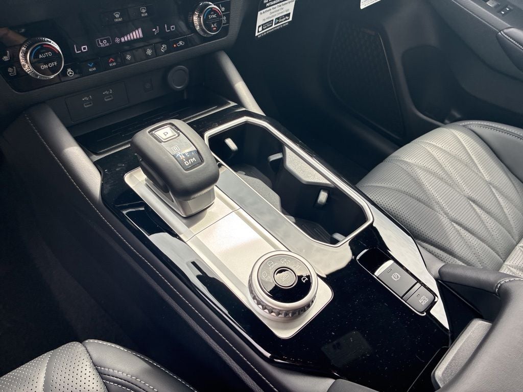 2026 Mitsubishi Outlander Black Edition