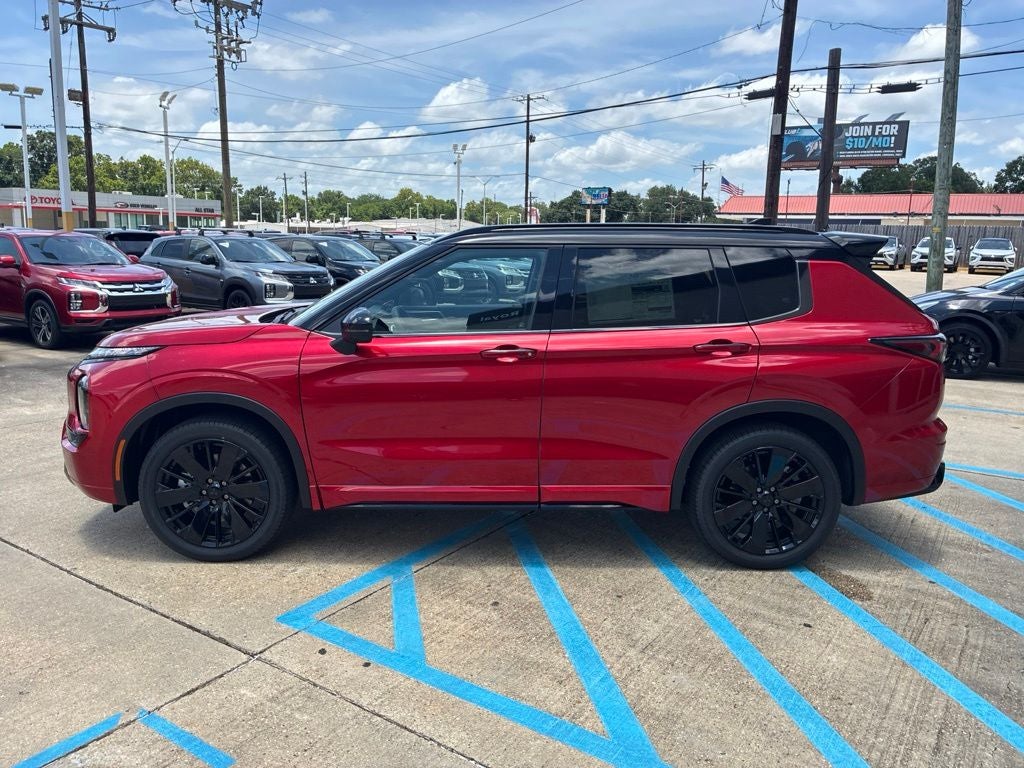 2026 Mitsubishi Outlander Black Edition