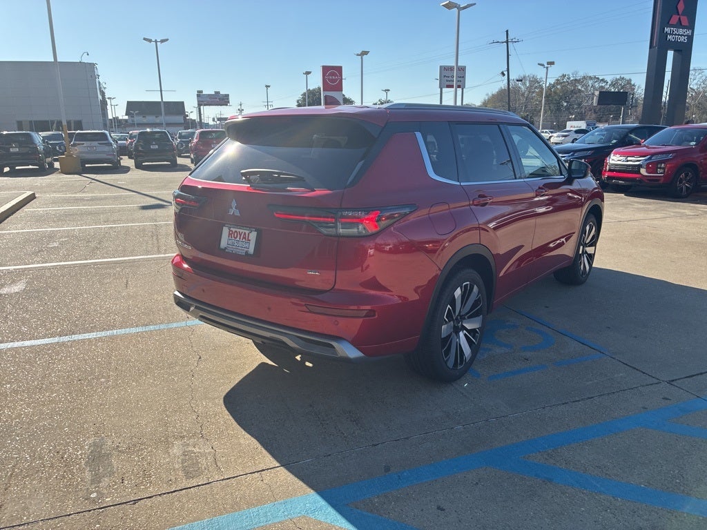 2026 Mitsubishi Outlander SEL