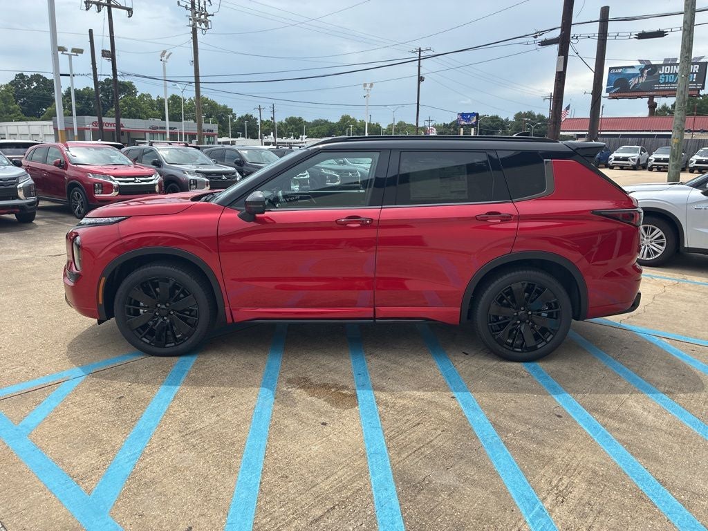 2026 Mitsubishi Outlander Black Edition
