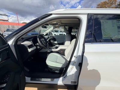 2026 Mitsubishi Outlander SEL