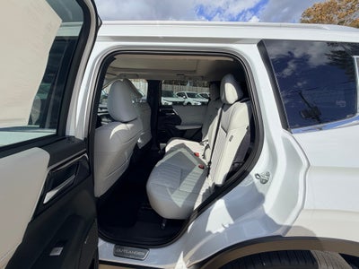 2026 Mitsubishi Outlander SEL