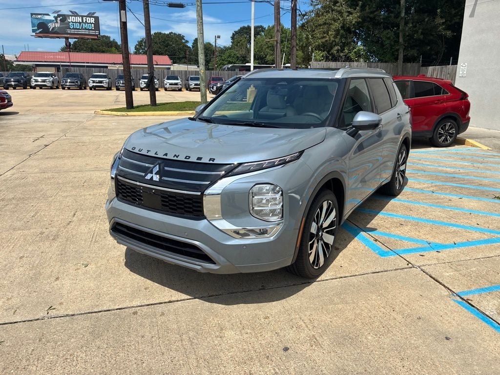 2026 Mitsubishi Outlander SEL