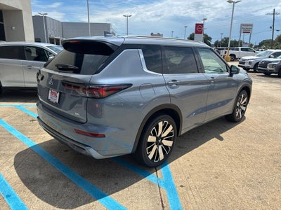2026 Mitsubishi Outlander SEL