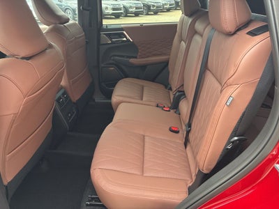 2026 Mitsubishi Outlander SEL