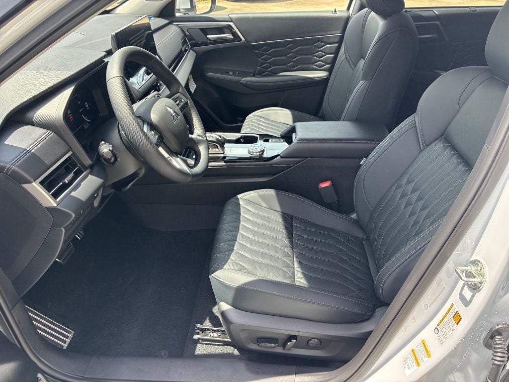 2026 Mitsubishi Outlander SEL