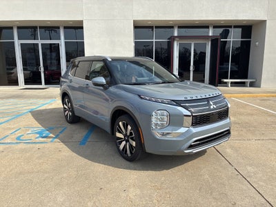 2026 Mitsubishi Outlander SEL