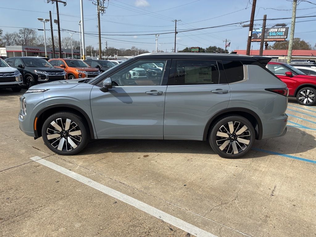 2026 Mitsubishi Outlander SEL