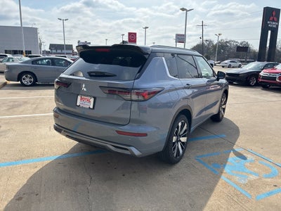 2026 Mitsubishi Outlander SEL