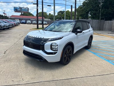 2026 Mitsubishi Outlander Black Edition