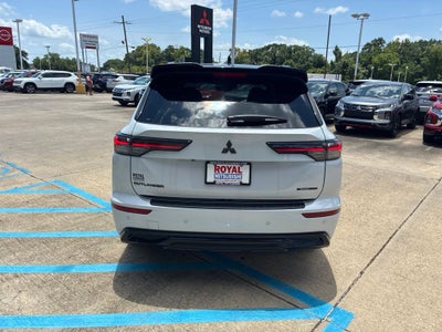 2026 Mitsubishi Outlander Black Edition