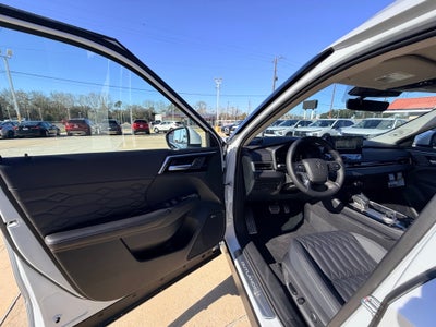 2026 Mitsubishi Outlander SEL