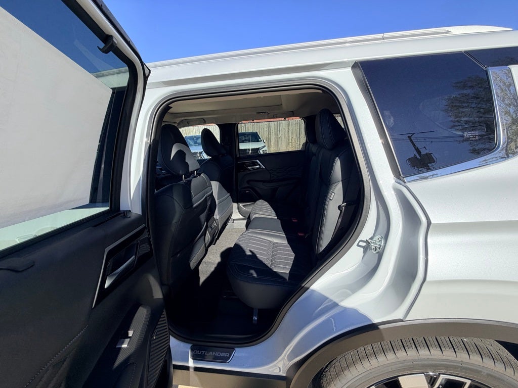 2026 Mitsubishi Outlander SEL