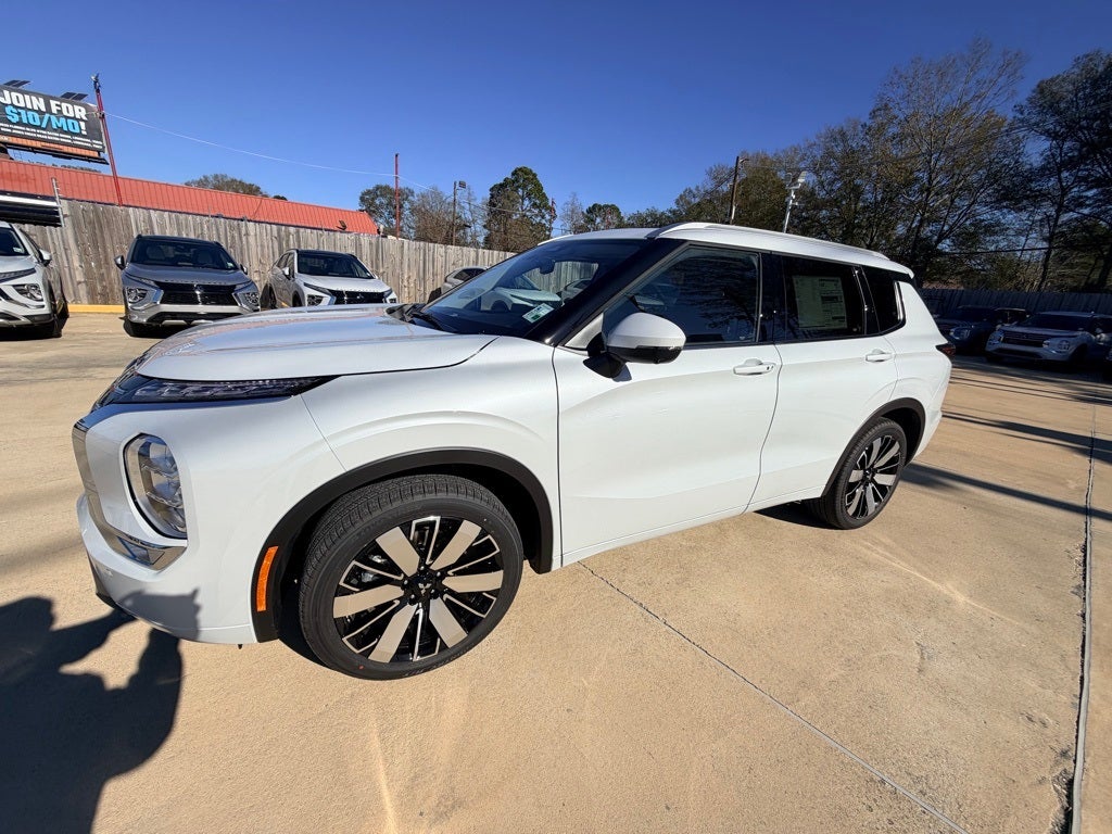 2026 Mitsubishi Outlander SEL