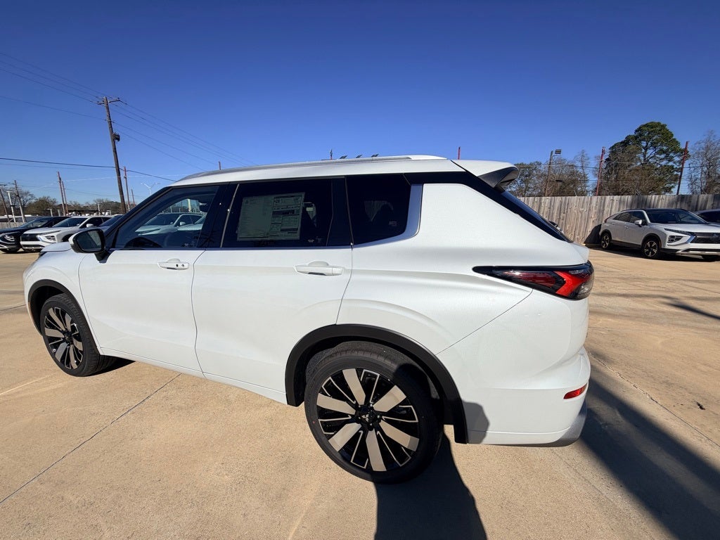 2026 Mitsubishi Outlander SEL