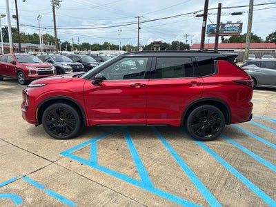 2026 Mitsubishi Outlander Black Edition