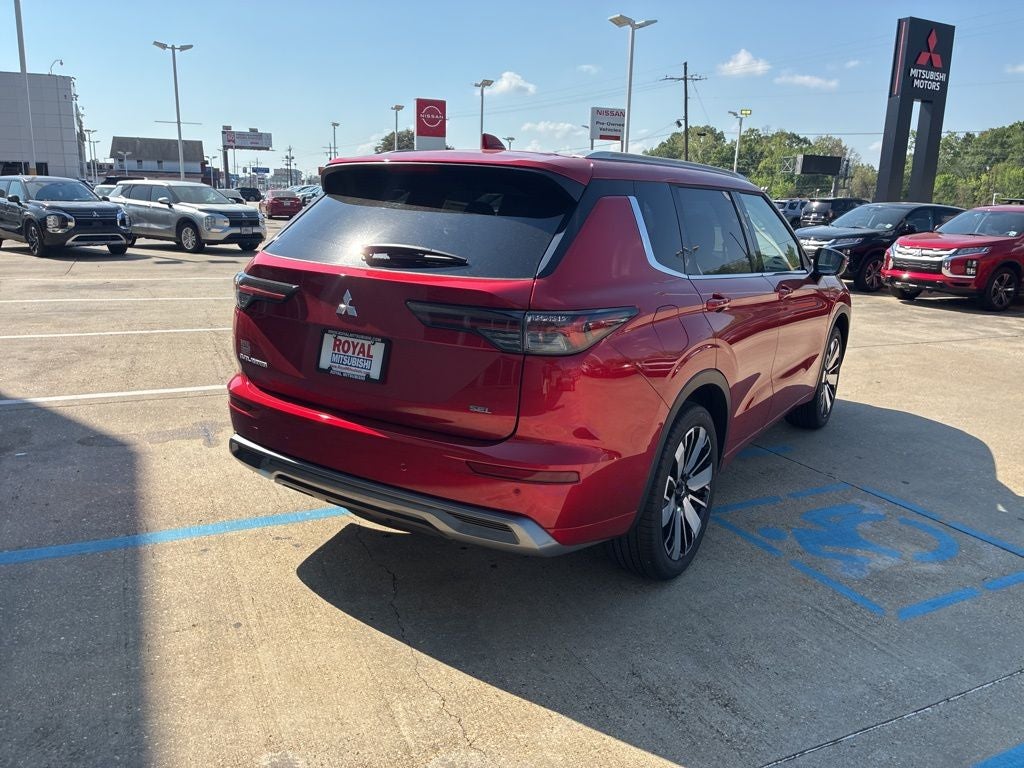 2026 Mitsubishi Outlander SEL