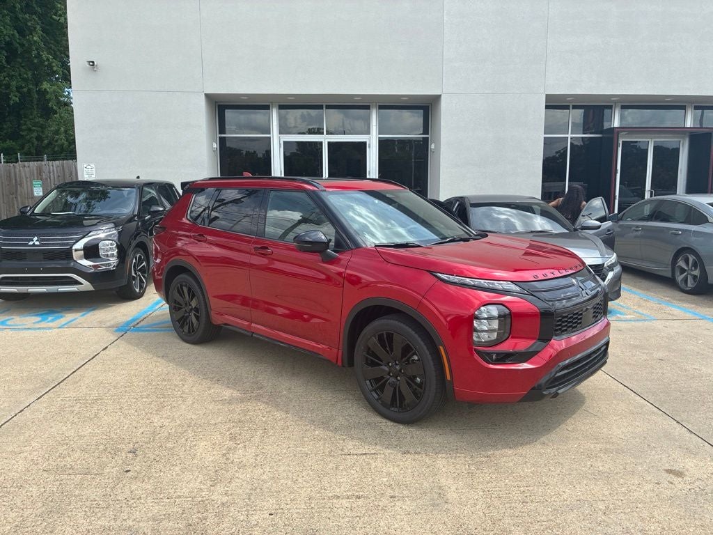2026 Mitsubishi Outlander Black Edition