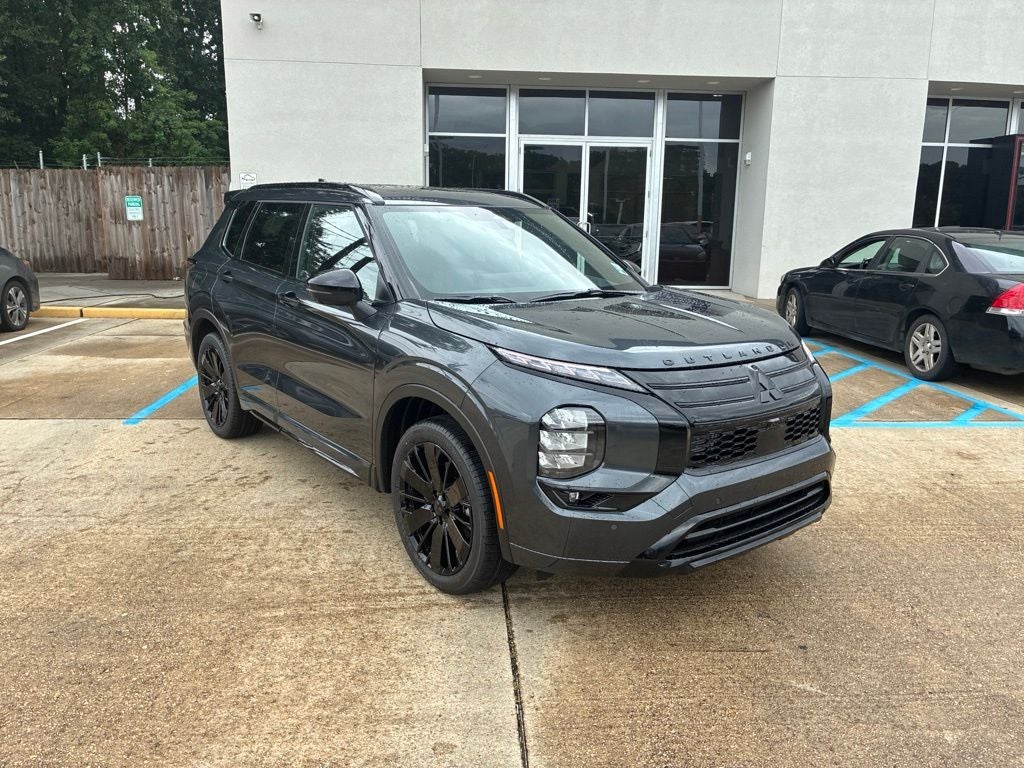 2026 Mitsubishi Outlander Black Edition