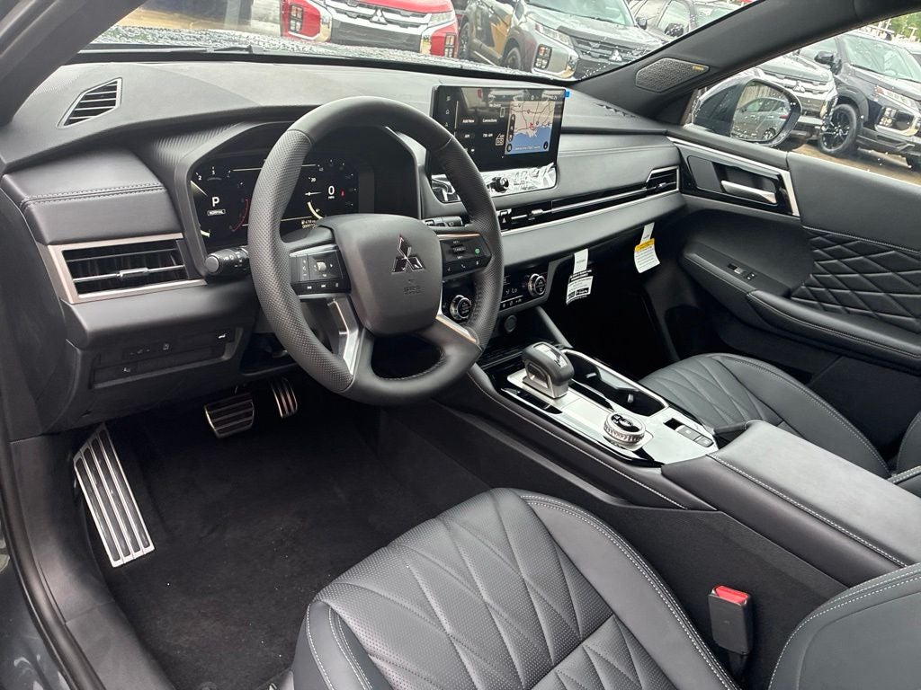 2026 Mitsubishi Outlander Black Edition