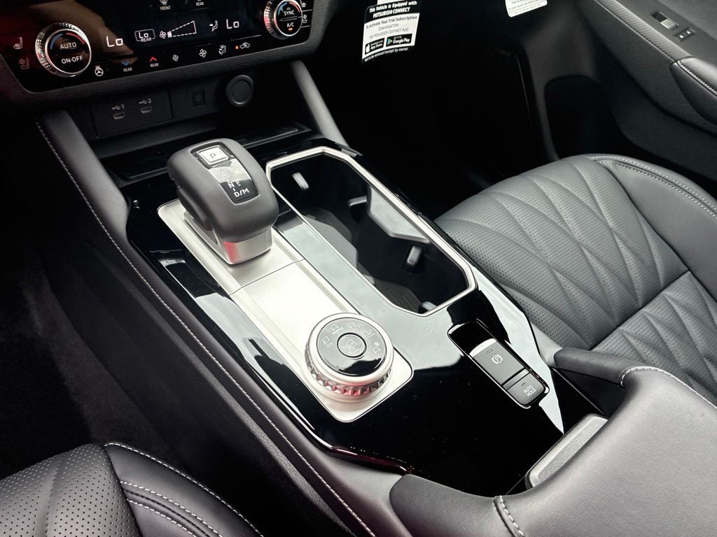 2026 Mitsubishi Outlander Black Edition