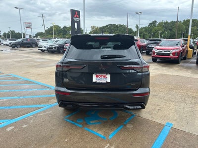 2026 Mitsubishi Outlander Black Edition