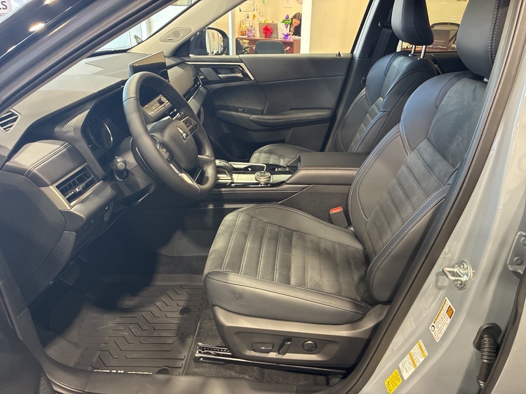 2026 Mitsubishi Outlander Trail Edition